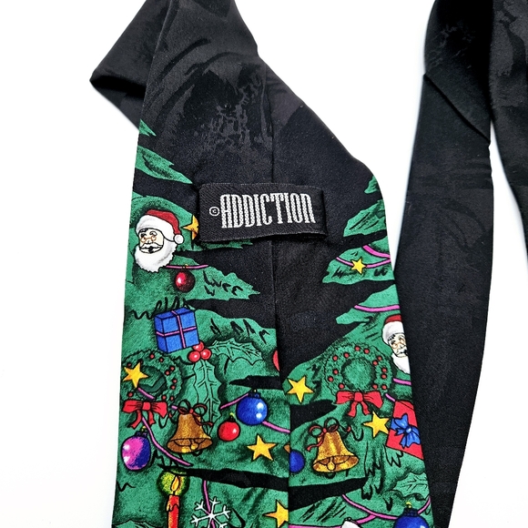 ADDICTION | holiday Christmas tree neck tie - Picture 4 of 5